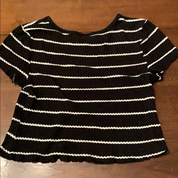 bundle package, two tops small and extra small - Picture 3 of 6